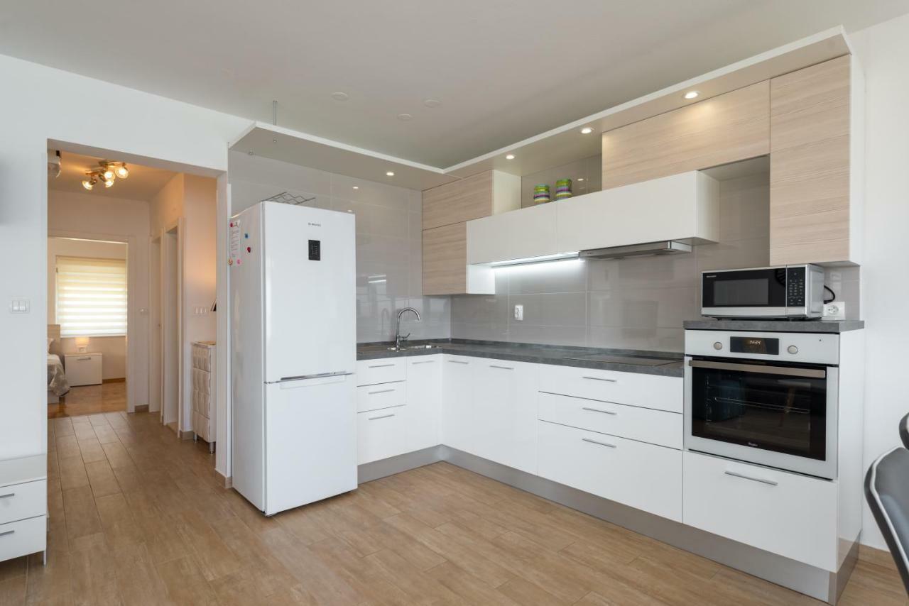 Apartment Sun & Sea سبليت المظهر الخارجي الصورة