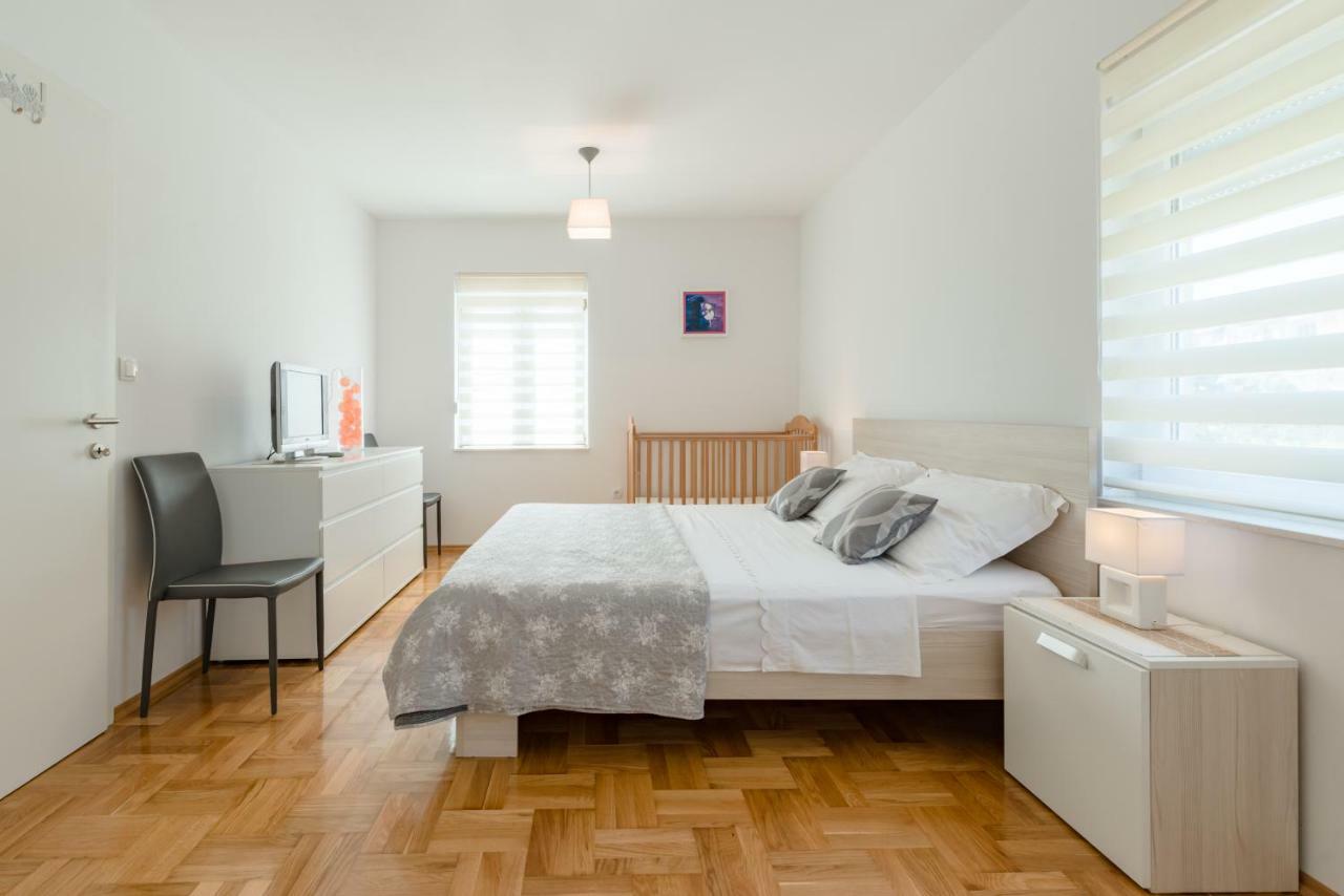 Apartment Sun & Sea سبليت المظهر الخارجي الصورة