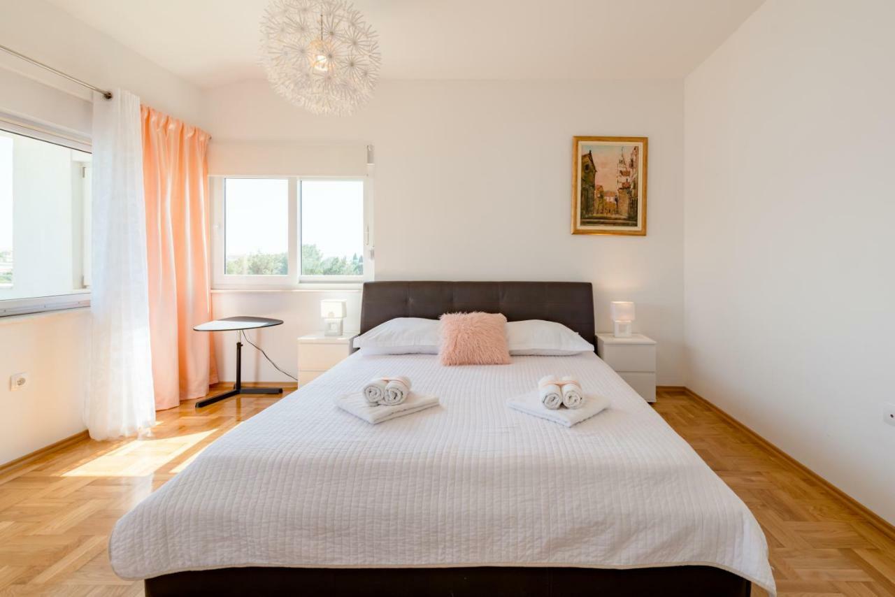 Apartment Sun & Sea سبليت المظهر الخارجي الصورة