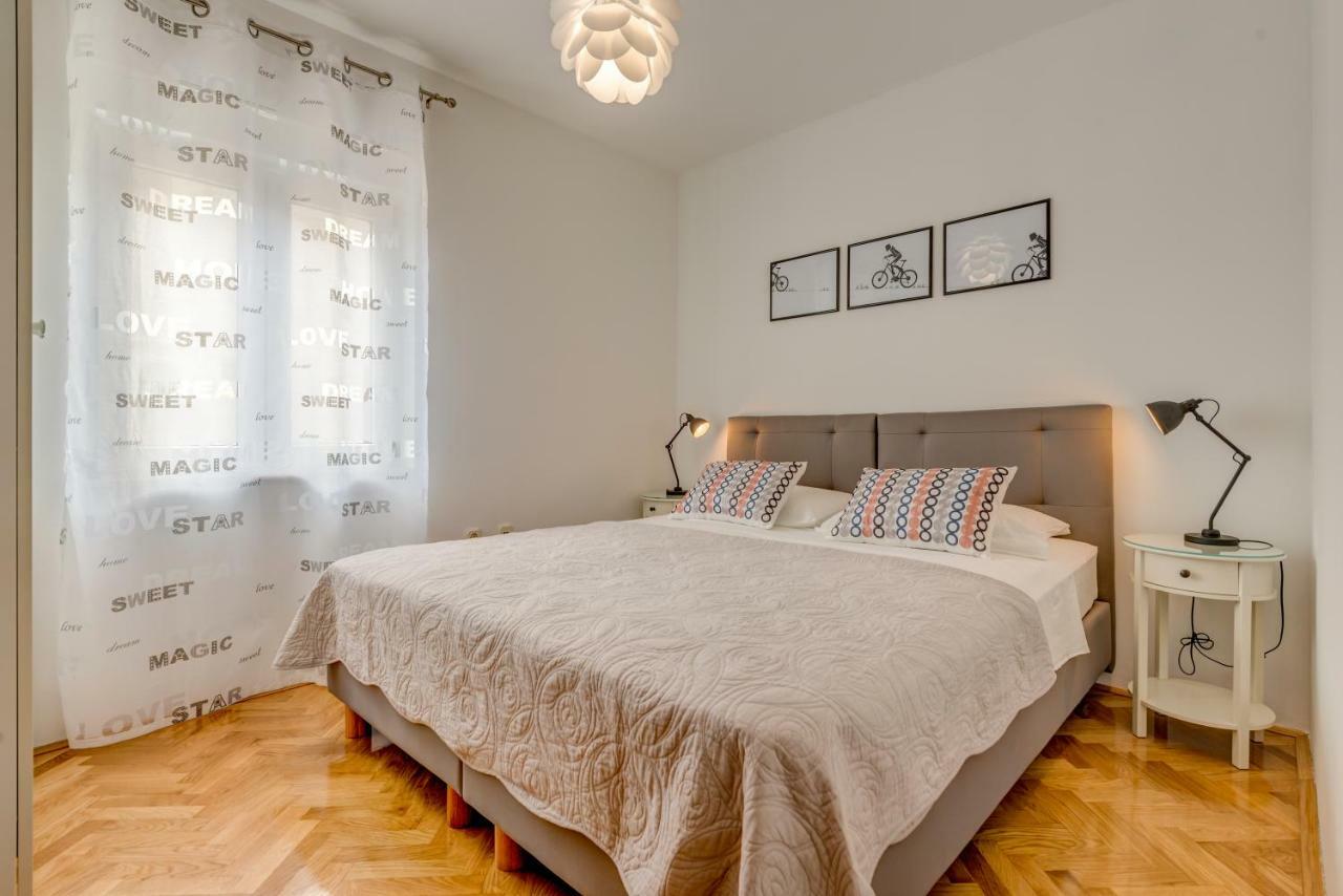Apartment Sun & Sea سبليت المظهر الخارجي الصورة